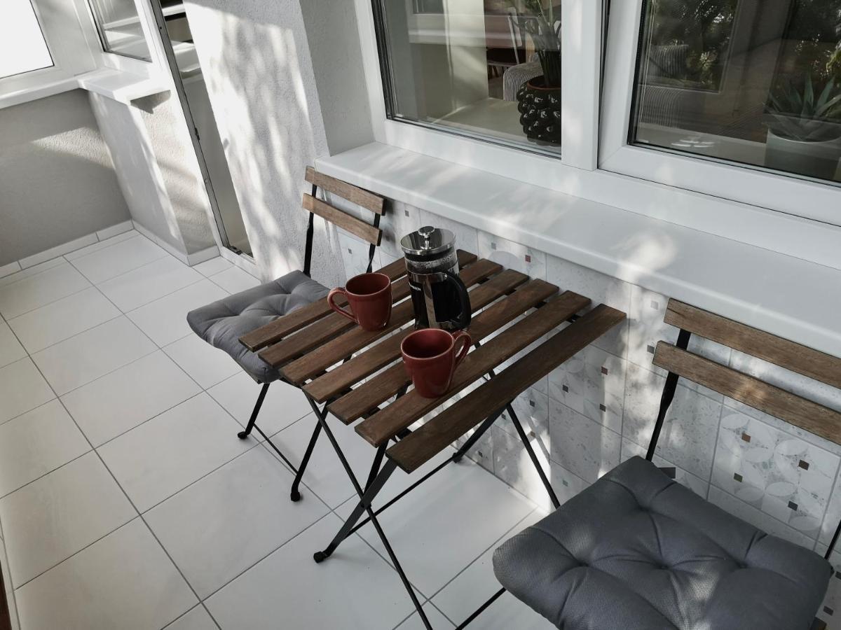 Hill Top Apartment In Central Kėdainiai Eksteriør bilde